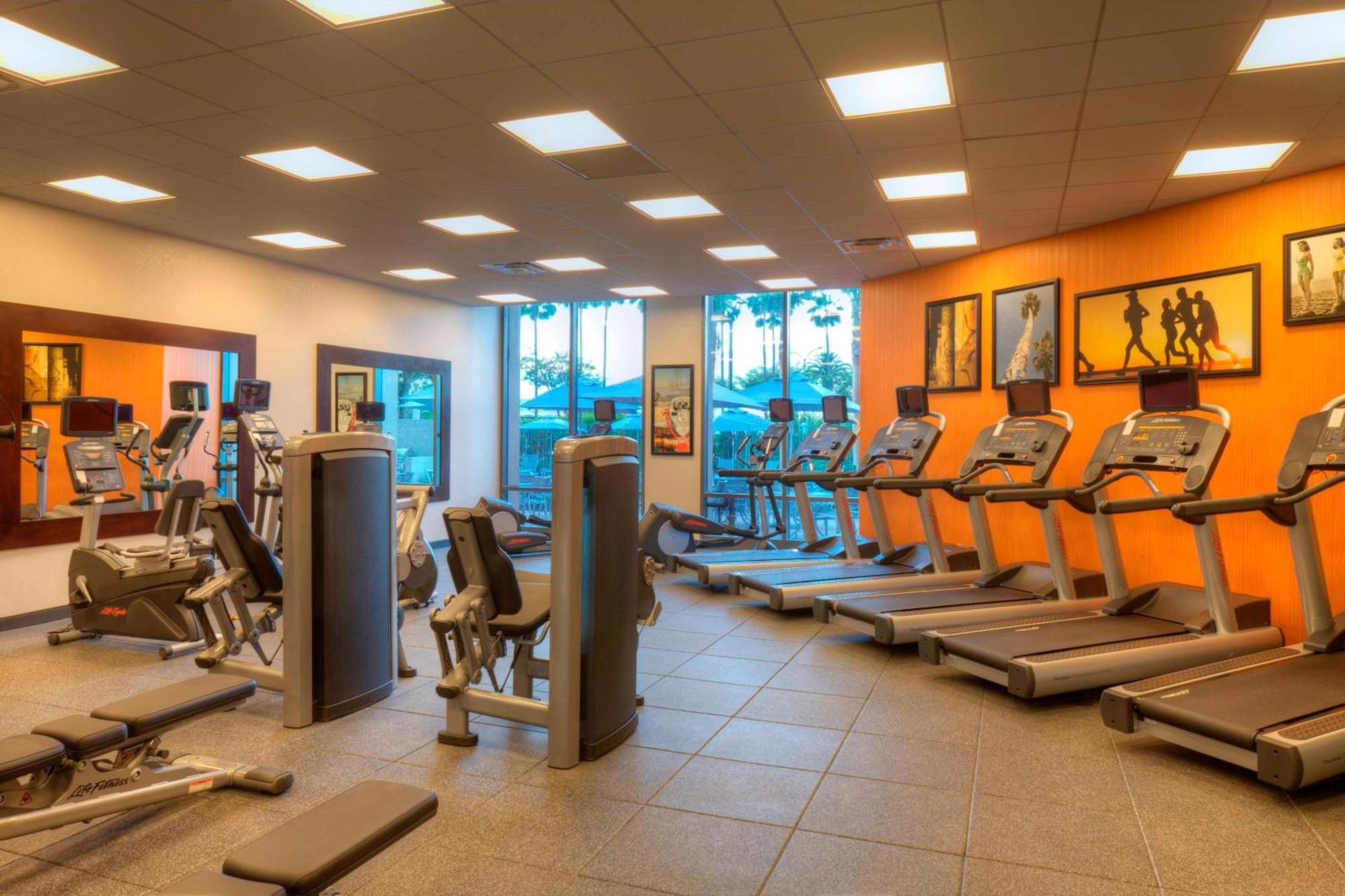 Hotel By Marriott Angeles Lax/century Boulevard 3*