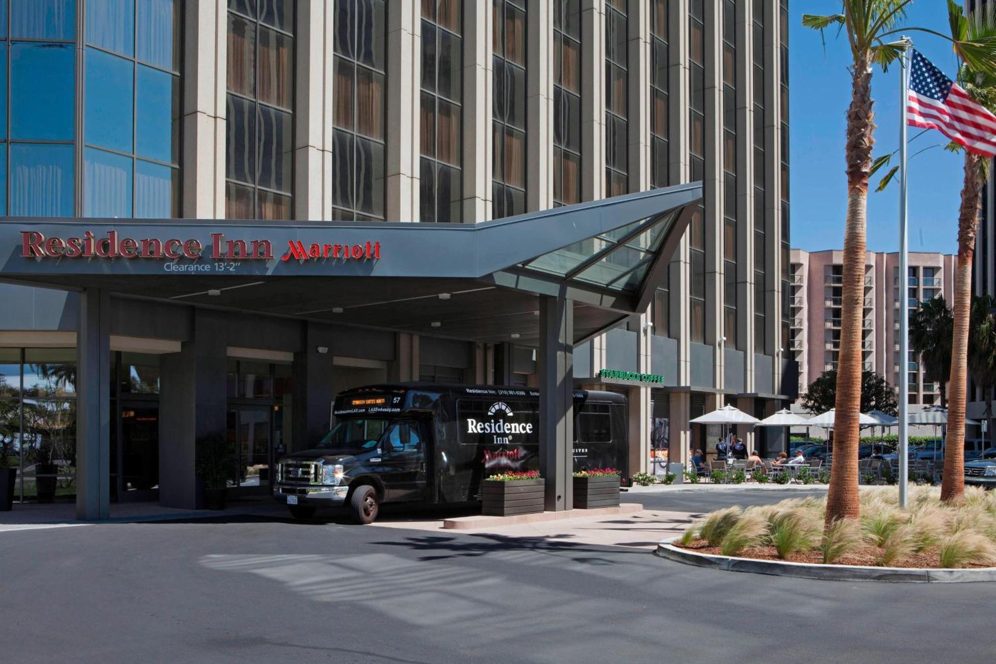 By Marriott Angeles Lax/century Boulevard Hotel Los Angeles