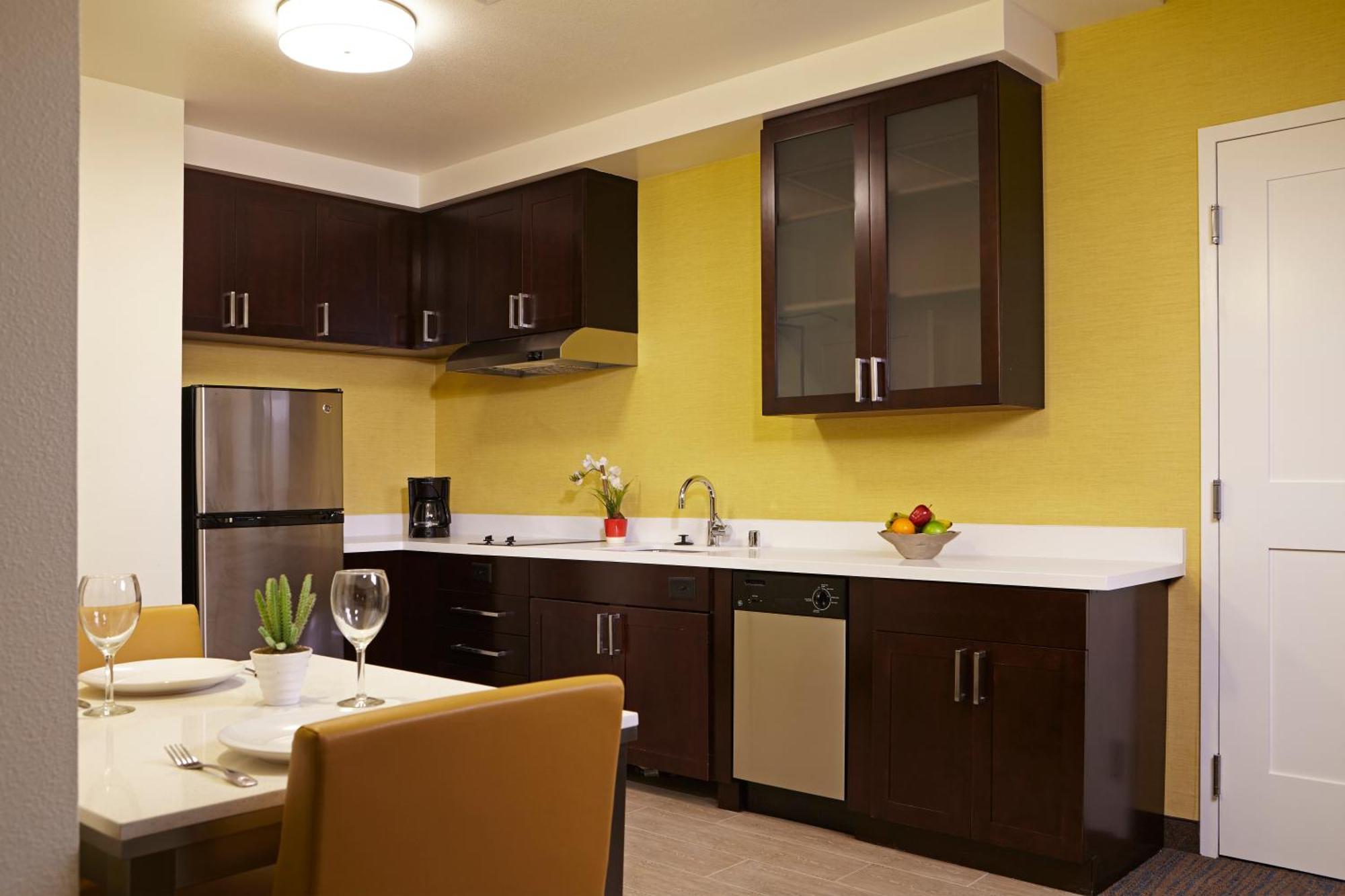 By Marriott Angeles Lax/century Boulevard 3*