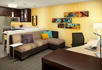 By Marriott Angeles Lax/century Boulevard 3*