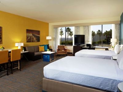 By Marriott Angeles Lax/century Boulevard Hotel Los Angeles