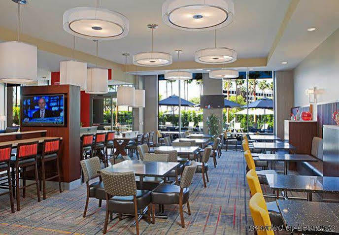 By Marriott Angeles Lax/century Boulevard