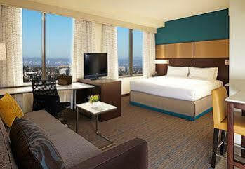 By Marriott Angeles Lax/century Boulevard